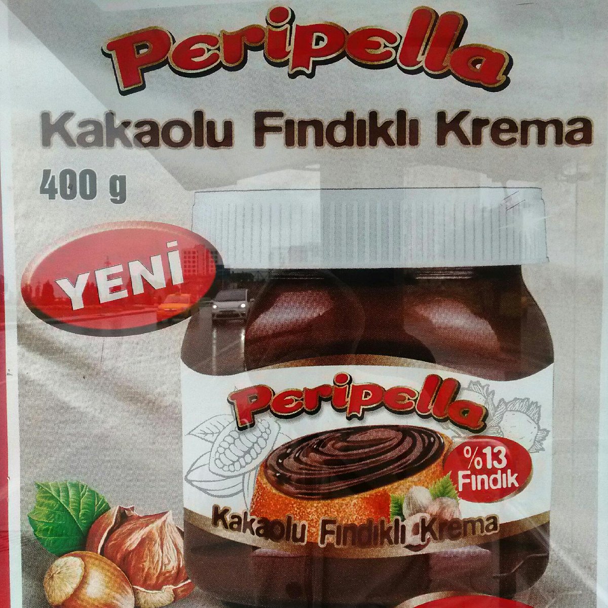 firatdemirel's tweet photo. Mesele Nutella'yı kaşıklamak değil, Peripella'ya razı olmaktır.
#bim #peripella #nutella http://t.co/paokU6bHnq