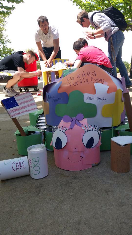 DeltaZeta_OO's tweet photo. How cute is our philanthropy turtle?! #greekolympics2015 #canstructurecontest http://t.co/gEQB4Y9dVN