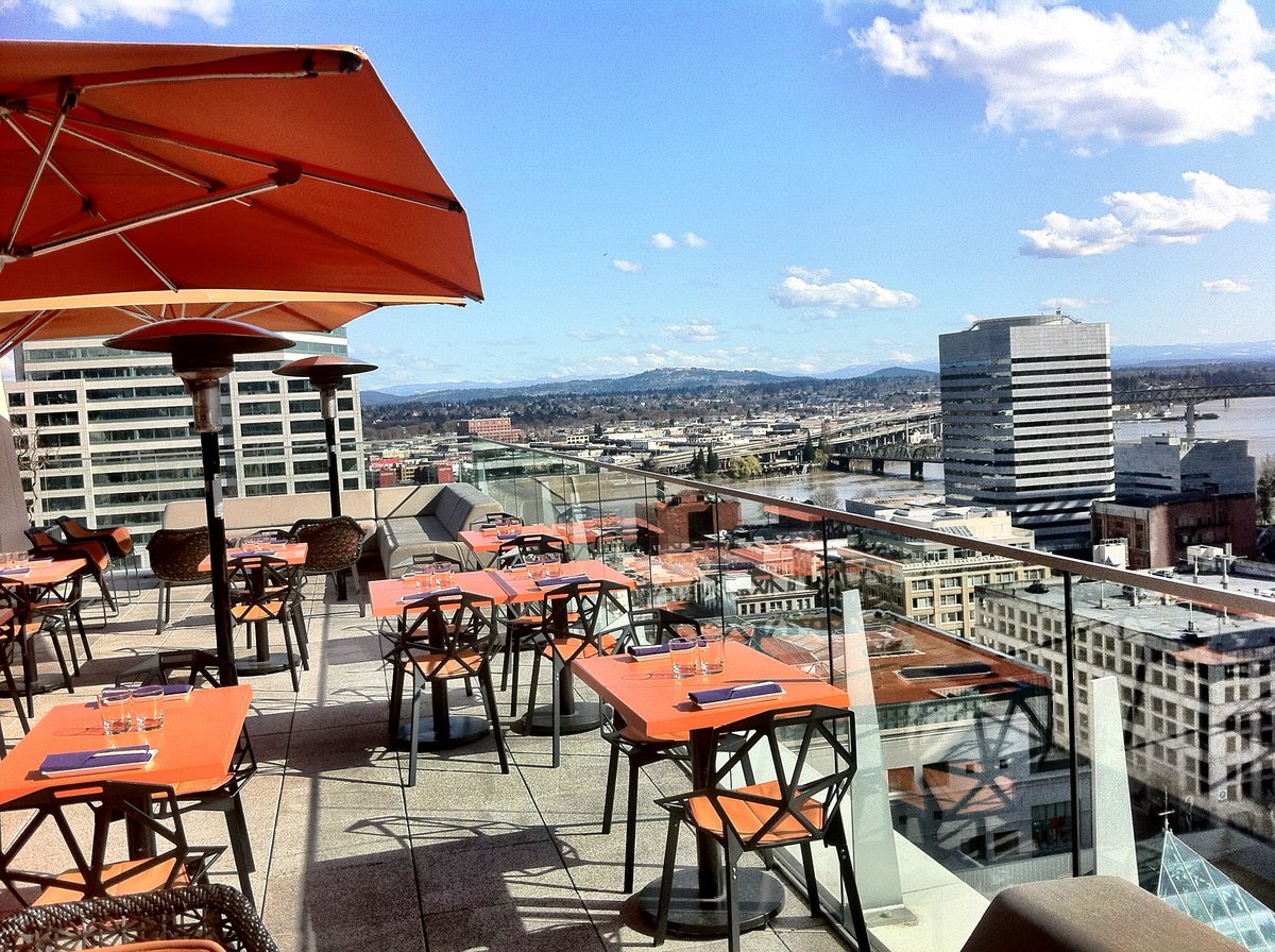 The 11 Best Outdoor Drinking Spots in Portland: bit.ly/1OZ2G7A