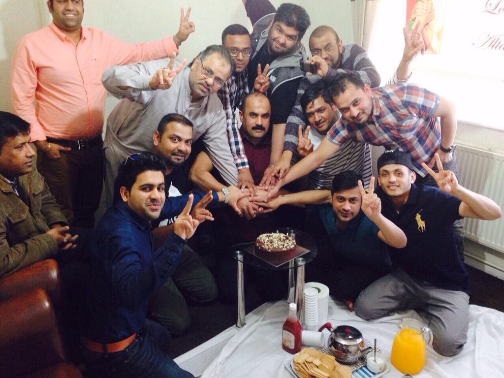 MQM_UK's tweet photo. #MQMUKManchester Unit celebrated on #VictoryOfAltaf #MQMThanksNA246 #Pakistan | MQMUK | http://t.co/1Y2ikxRWMl
