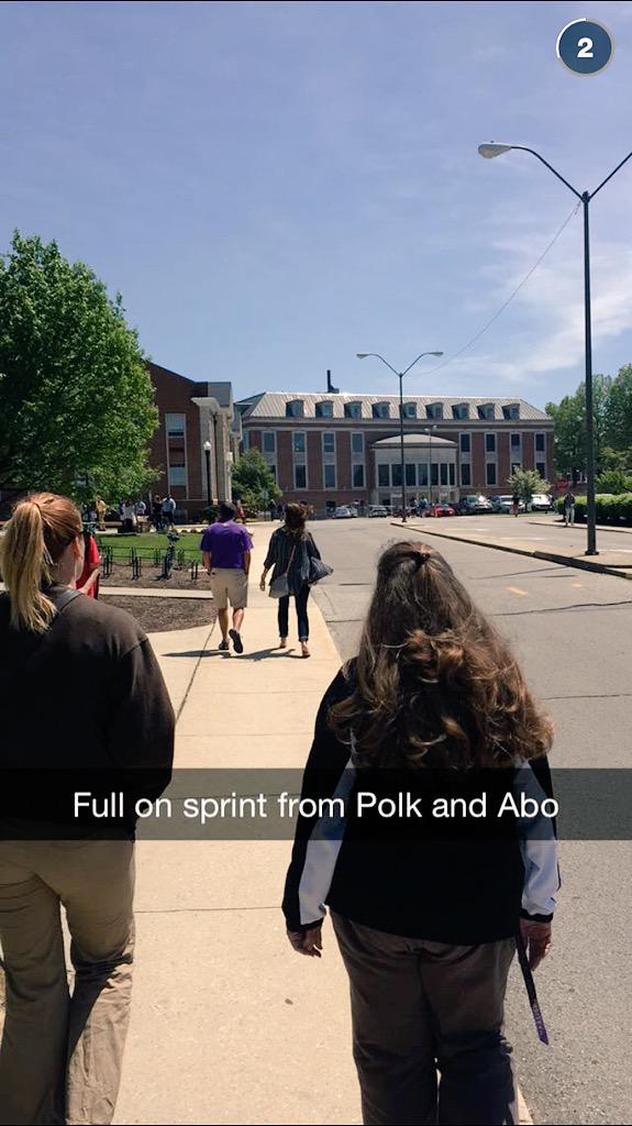 allisonbo_'s tweet photo. Quick like a cat. #golfwalk #polkstoprunning http://t.co/QPnGUGzTSG