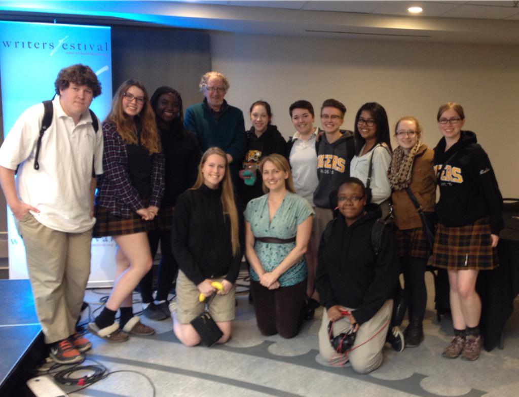 Writer's Craft class posing with poet Don McKay.