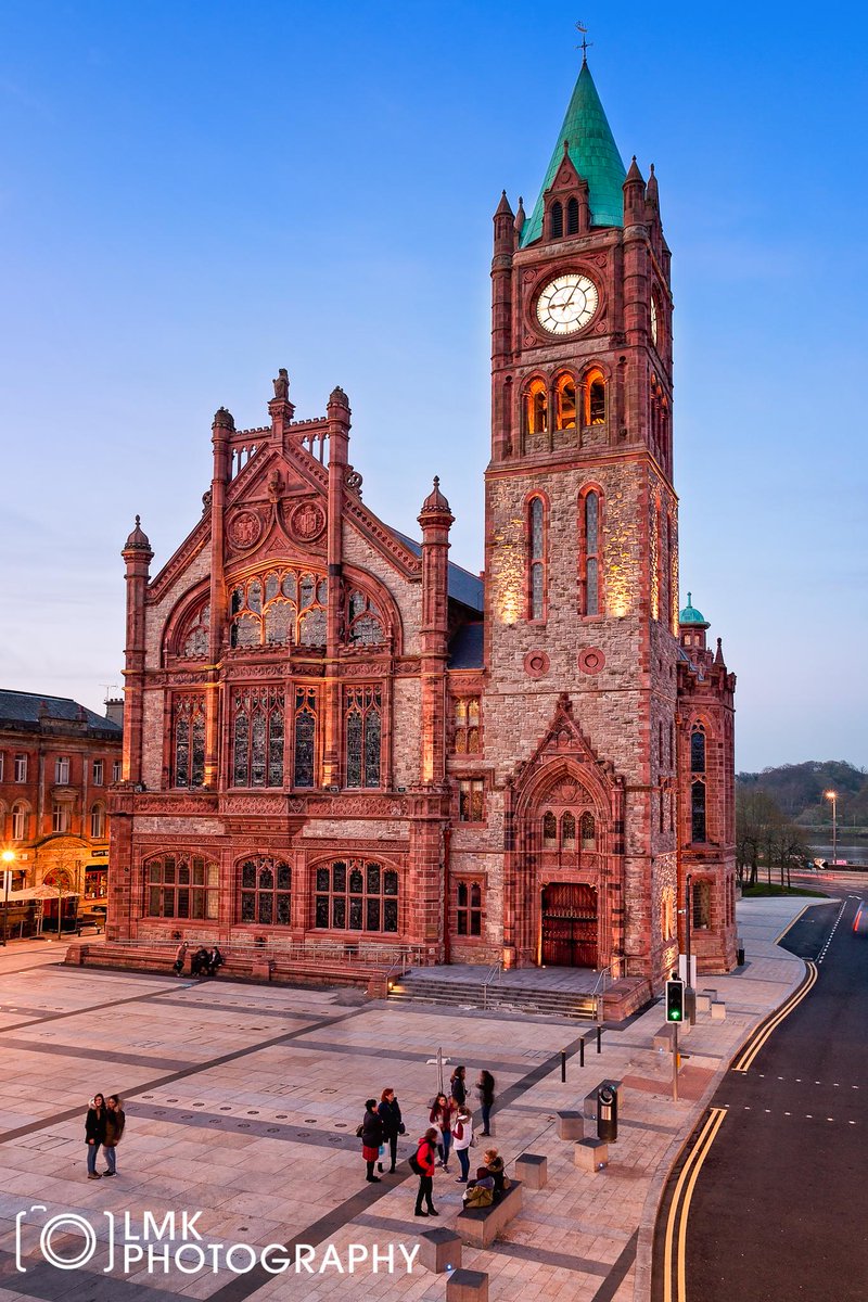 LMK_Photography's tweet photo. Guildhall 9.05.... @VisitDerry @Derryvisitor @thederrywalls @NITouristBoard @derry2013 @Toptours13 @inderry http://t.co/8iMvQ2QaGA