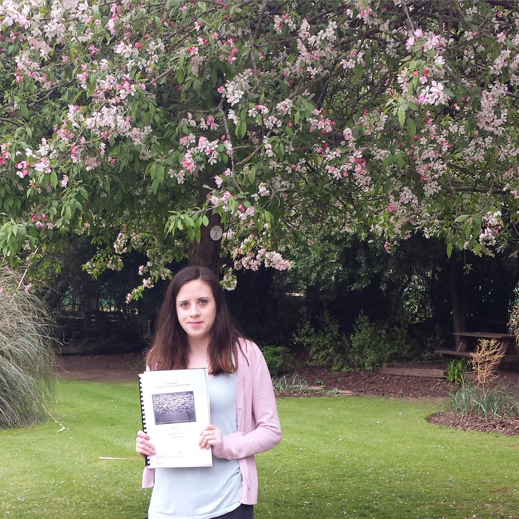 hannah876's tweet image. Phew! #dissertationhandin 🎉🎊🙌😴