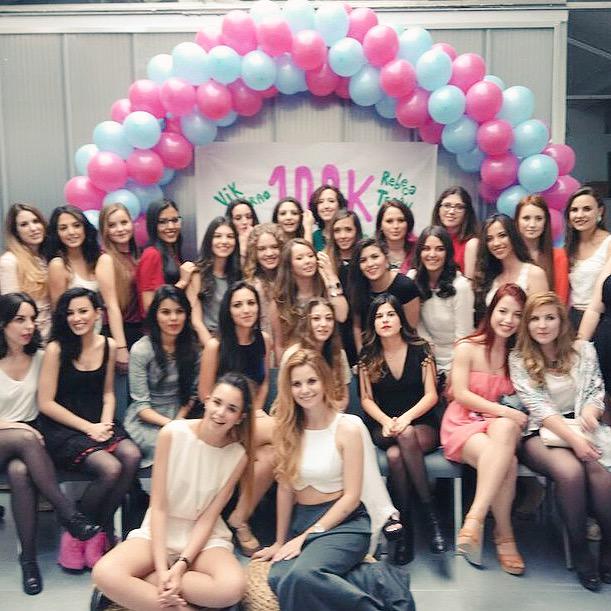 paoverdejo's tweet photo. ¡Nuevo post! 🎉♥️ #2bPromParty con @srtateran22 @vikguirao @rushsmith @Fetsquins @MCadepe ... http://t.co/VhUFqBrjTp http://t.co/H0bU3JgHZf