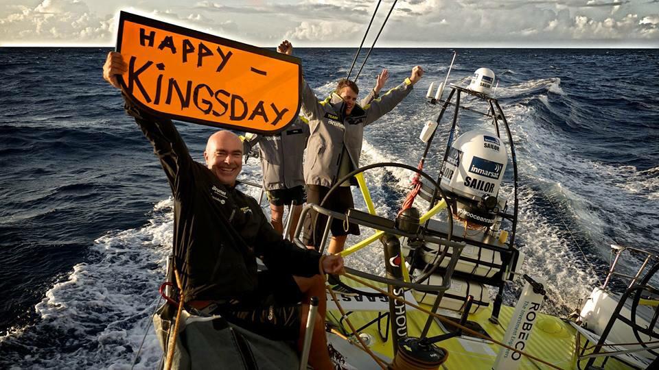 Team Brunel also celebrated #Kingsday . It got even better when we closed the distance to <a href="/DongfengRacing/">Dongfeng Race Team</a> to 2 miles!