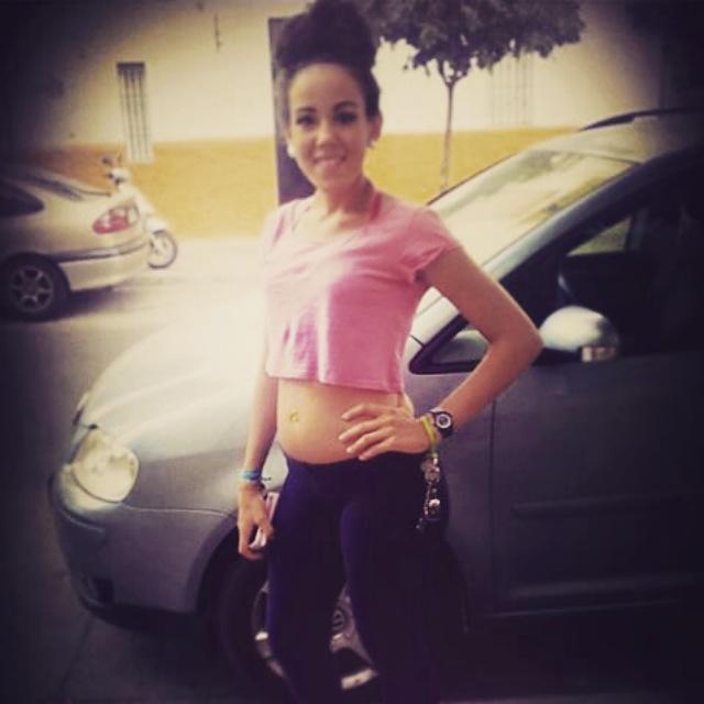 lara_vanee's tweet photo. Que Ganas De Verano http://t.co/5tvR2v6ZnS