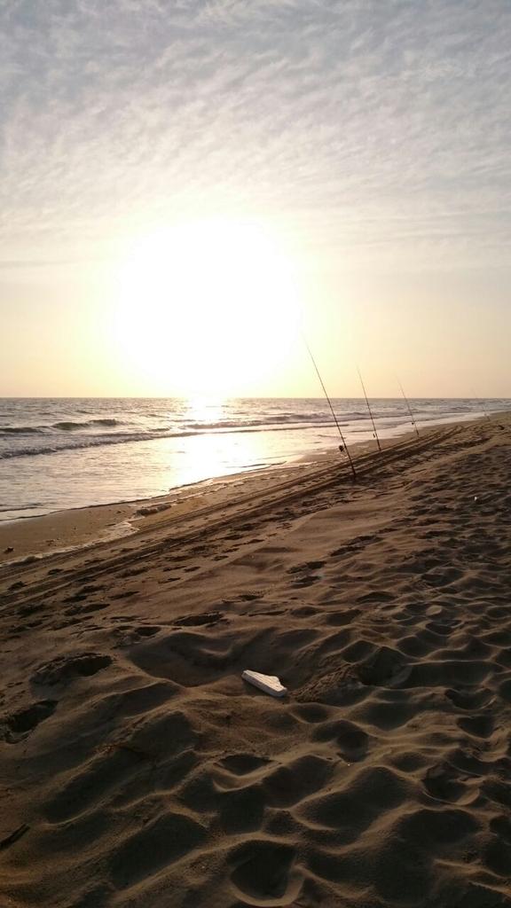 joseosuna24's tweet photo. Se puede estar mejor? @manupba16 @playadedonana @MejorPlaya @Surfcasting_Bcn @surfcasting_es @SurfcastingHlv http://t.co/zT6ynZdJut