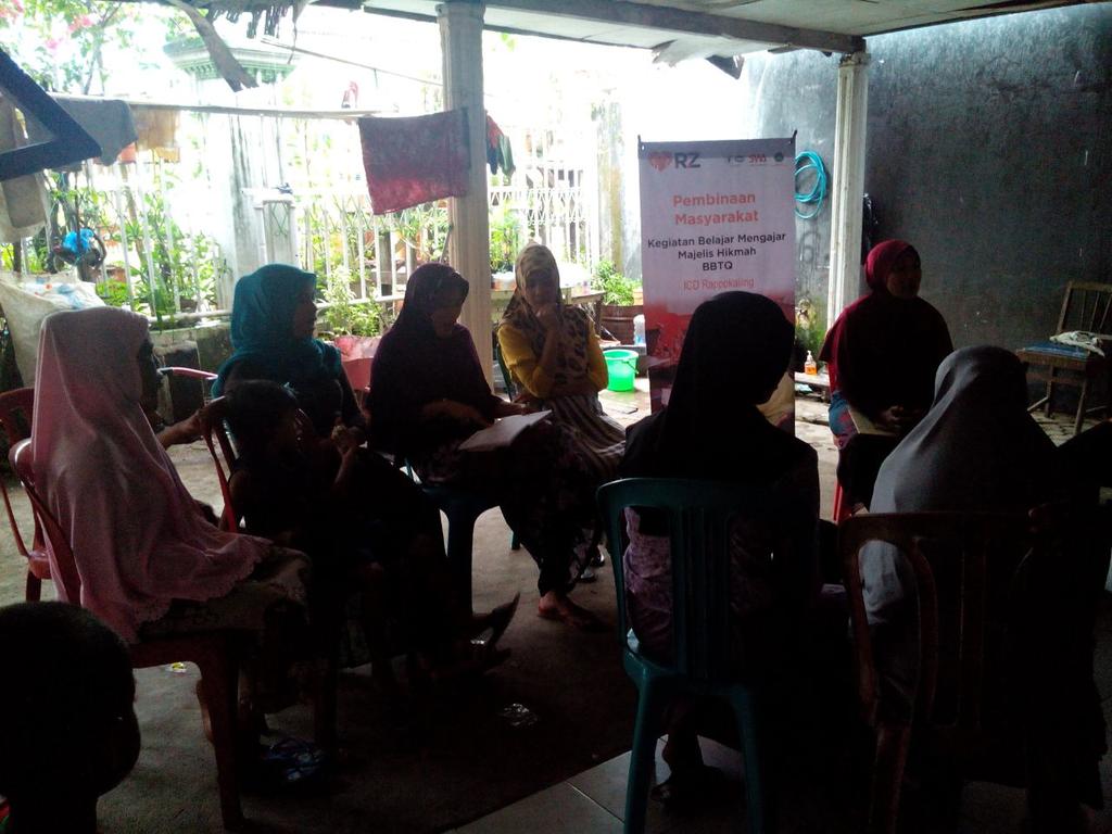 ana_mardiyati's tweet photo. BBTQ ibu2 ICD Rappokaling Makasar @MaskurM @rumahzakat @mandiribisa http://t.co/QzoVvOoZL2
