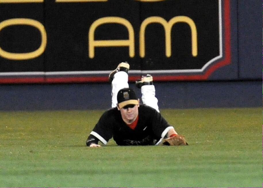 WeAreBC55's tweet photo. RT for @Skippyy_5
Fav for @isaac_lutz
#thecatch http://t.co/Rdm8sU2FT9
