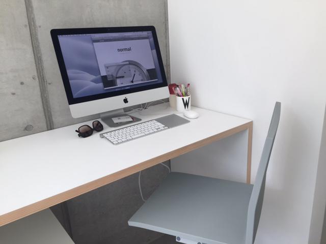 normal_watches's tweet photo. Start working at New Normal Office ~ I love my desk very much ♡ #normal #normal_watches #normal_timepieces http://t.co/3gVcSS5tZs
