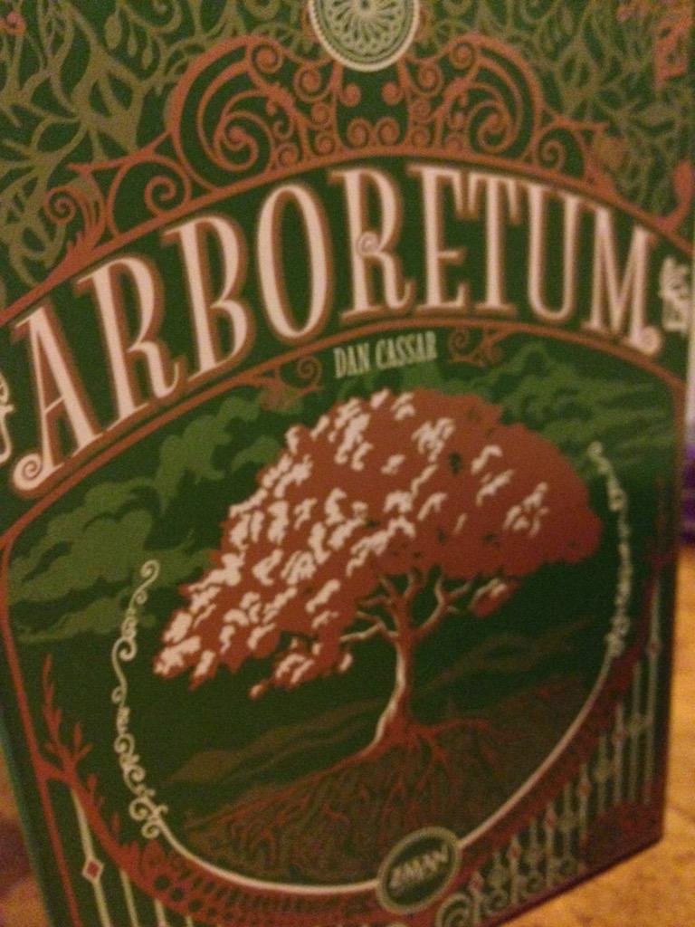 CardboardCrush's tweet photo. Playing #Arboretum from @Zmangames_ #DanCassar http://t.co/Cry0GrOgZ1