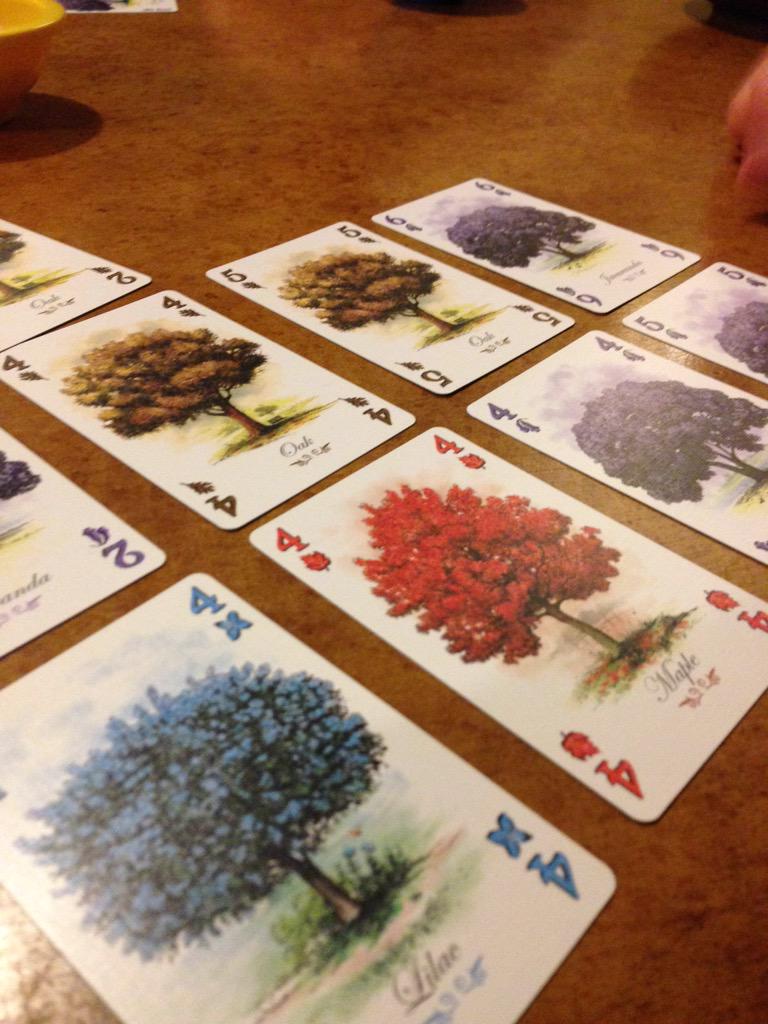 CardboardCrush's tweet photo. Playing #Arboretum from @Zmangames_ #DanCassar http://t.co/Cry0GrOgZ1