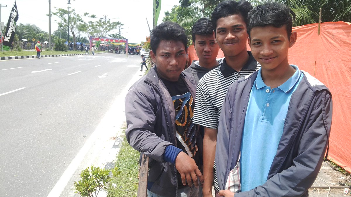 Ady_Moge's tweet photo. Ivent road race http://t.co/Of0mC86Q8g