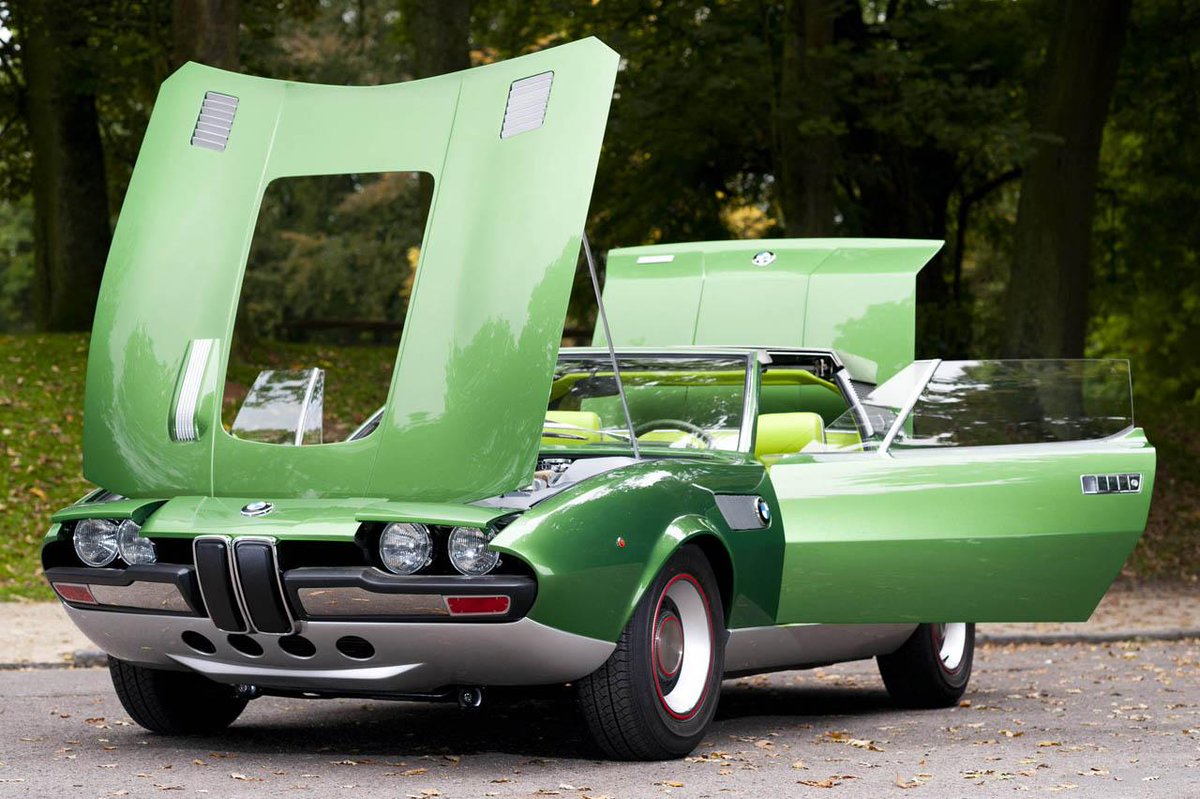 VehiclejarBlog's tweet photo. Old Concept Cars: 1969 BMW Bertone Spicup concept http://t.co/7ZHspUvFhZ #Concept #Cars #BMW #Bertone #Spicup http://t.co/bMNtxlas1I