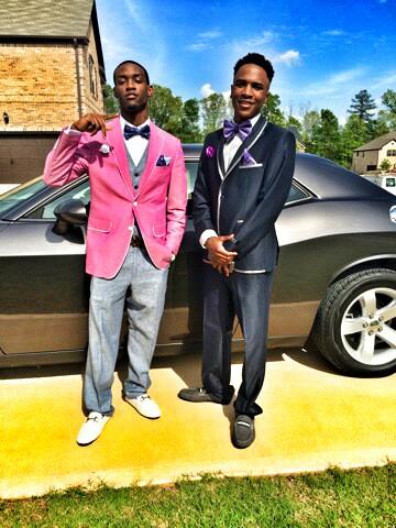 cozyboyfloyd's tweet photo. #LeaveNoWitness #prom2k15 ๐๐ฅ http://t.co/au4IngtIoL