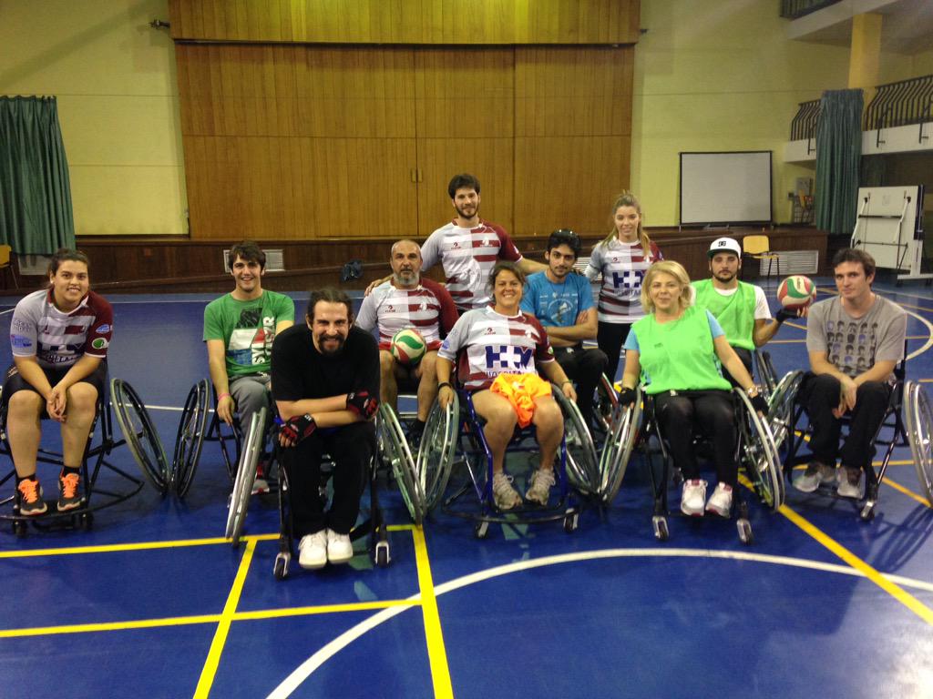 crtoledo1's tweet photo. I Jornadas de Quad Rugby. 
@uclm_es @Miriiicajo @RugbyToledo http://t.co/H7FGPeFETm