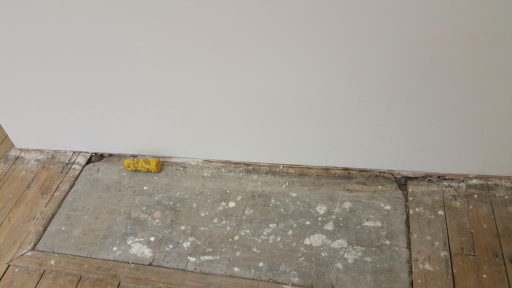 lamberti_carmen's tweet photo. Really nice space and current #exhibition at #ibidprojects London april 2015 http://t.co/8GeOCS6TfP