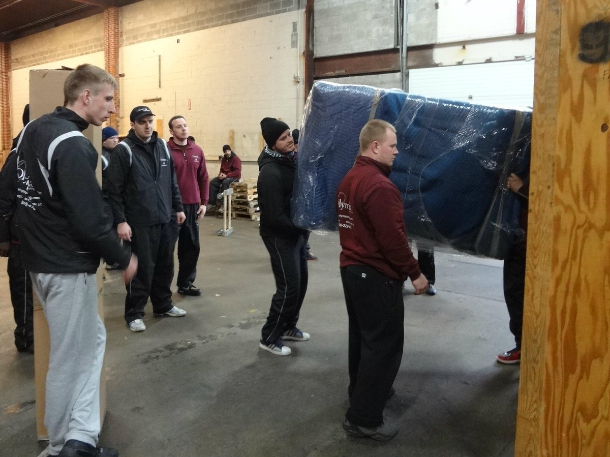 olympiams's tweet image. With summer just around the corner, we are busy training the our incoming class of movers! #bostonmoving #moving