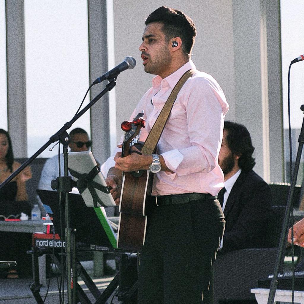 jordancf7's tweet photo. One life to love what you do.
#JordanNation #30Vice #SingerLife http://t.co/db1QzjGn1d