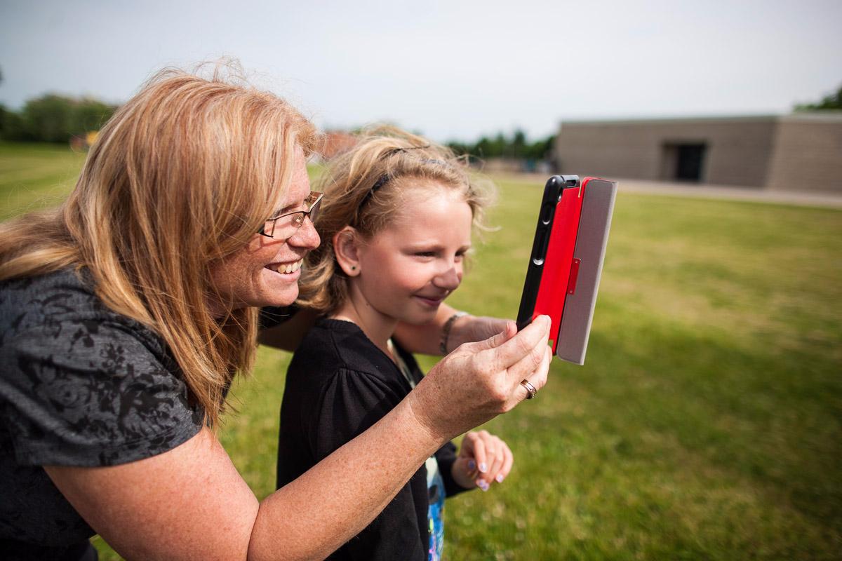 GoogleForEdu's tweet photo. Seeking new ways to inspire students? Learn at #GoogleEduOnAir, a free online conference http://t.co/aCVYs6ysD6 http://t.co/GbMGx6mXr3