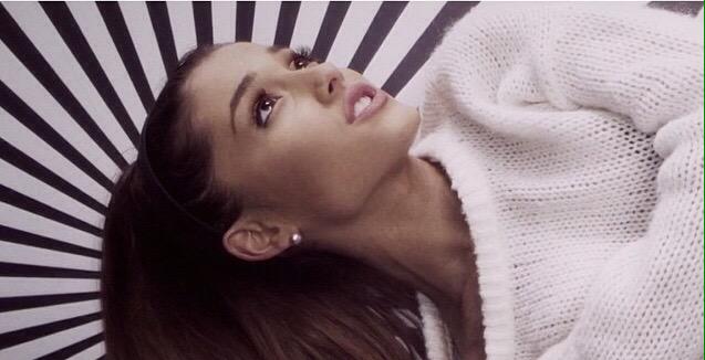 YoursTrulySam's tweet image. #1YearOfProblem unreal