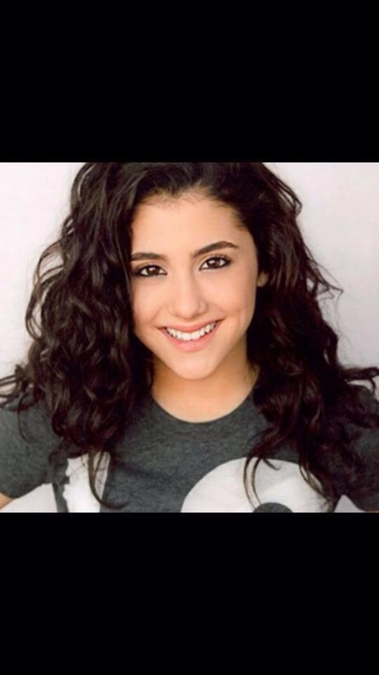 Egoodnightngo's tweet image. Really depressed over this . I'm proud of how far you've come @arianagrande #OneYearSinceProblem 😭😩