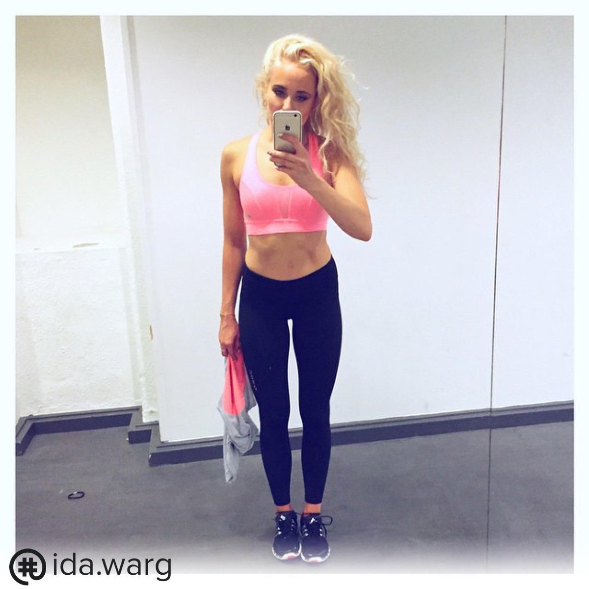 hashedfitness's tweet photo. SO to @Ida.warg for this #fitness post! Follow more posts like this with the Hashed app! http://t.co/5NvqZ5Fsoc http://t.co/qPeH9wuwnz