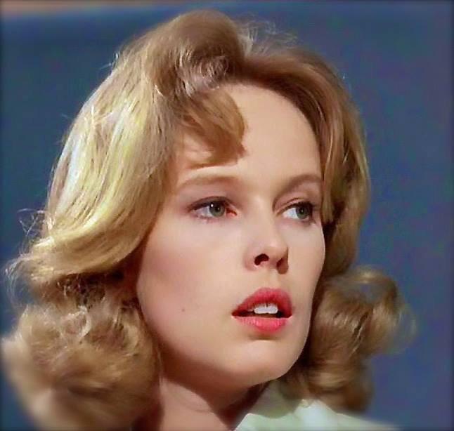 Happy Birthday to wonderful actress Sandy Dennis. Check out her amazing Up the Down Staircase on tonight. 