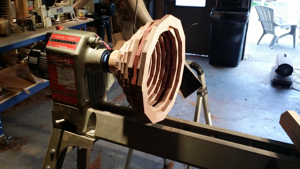 markspens's tweet photo. Time to get this bad boy spinning on the lathe.  #WalnutBowl http://t.co/NPFVBmp078