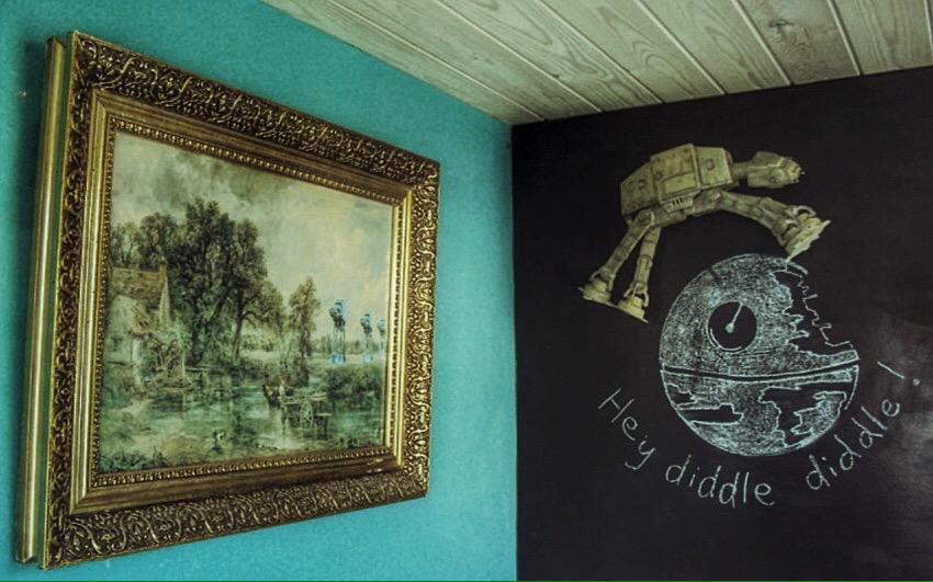 ThePoki_Studio's tweet photo. Shed wall decor is so important to get right! #shedoftheyear #StarWars #upcycle http://t.co/QenkYilA02
