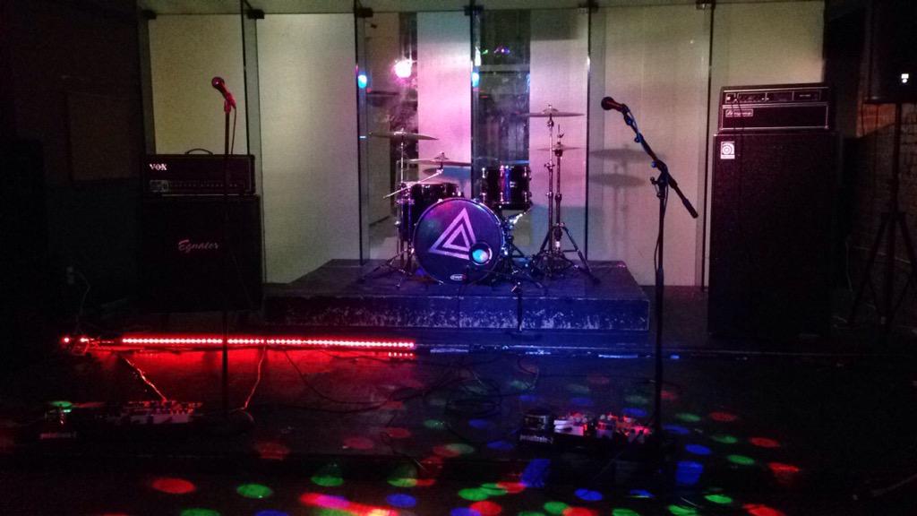 AnyoneAnyway's tweet photo. Get down to DV8!!!! http://t.co/XUgTre0OXc