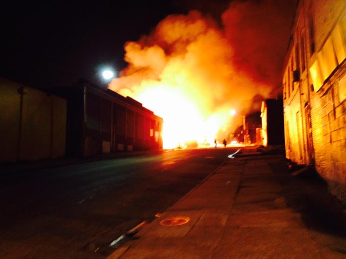 CDo_GtCWYAAhJ7N.jpg:large