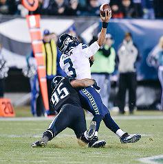 PhilaFanCentral's tweet photo. RT if you'd rather keep Fletcher Cox and Mychal Kendricks than trade them for Mariota. http://t.co/7YPznoMfuW