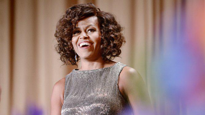 The inspiration behind Michelle Obama's flawless #WhiteHouseCorrespondentsDinner makeup: thr.cm/W3CEhf