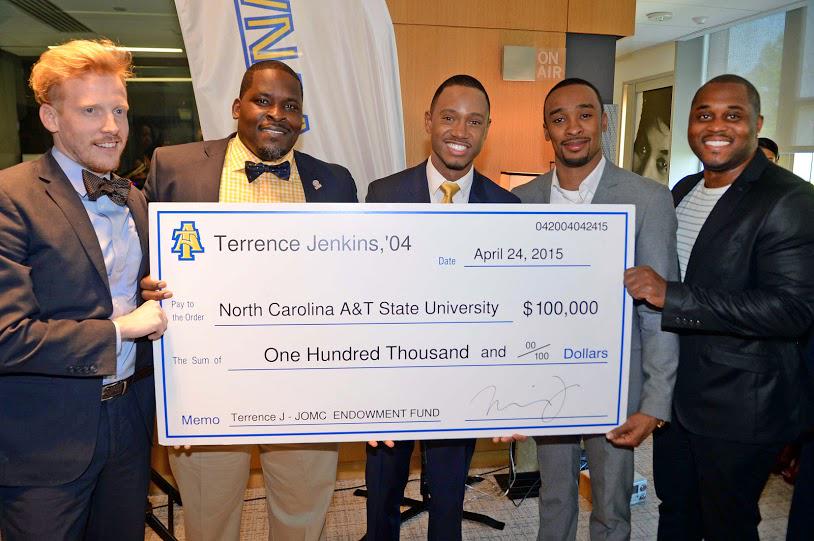 xonecole's tweet photo. . @TerrenceJ presents North Carolina A&amp;T State University w/ $100k endowment  http://t.co/G4VePuTKBQ http://t.co/ej1c7xcw6P