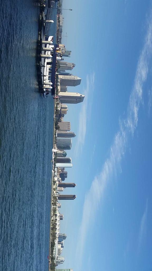 N3M0xD's tweet photo. San Diego #latepost http://t.co/BDkyhB6YW9