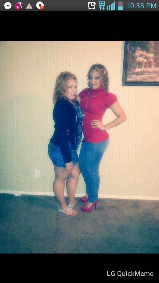 yaquelinerod's tweet photo. Un rato a la calle con mi hermana http://t.co/25n9jx5L1y