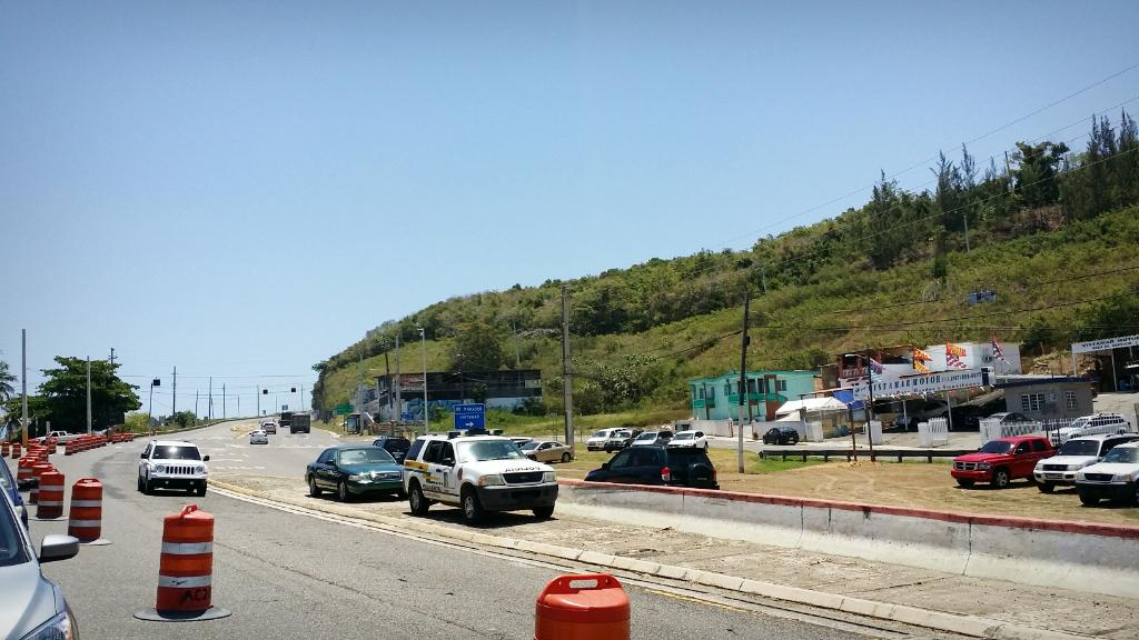 VoceroPR's tweet photo. Rehabilitarán la ‘Cuesta de Guajataca’ http://t.co/FWdb0CI66Y http://t.co/IkWbjYhe49