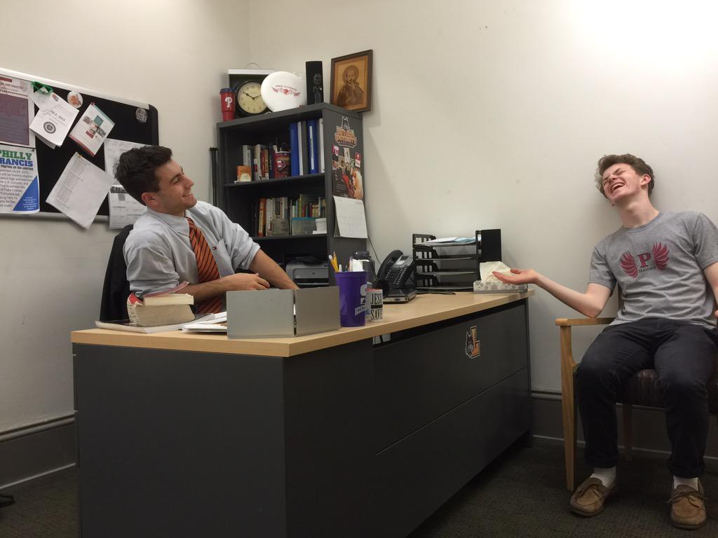 readyforricci's tweet photo. Mr. Ricci always know how to have a good chuckle. http://t.co/5QjXYZf4E2