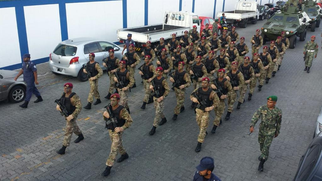 MNDF_POLICE's tweet image. Mee dharin thakakey Dhivehi, Dhivehin ge thaazaa ley hingaa.