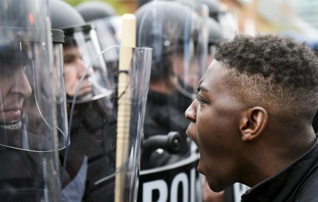tparsi's tweet photo. We can condemn the looting, but we'd be blind &amp; deaf if we'd say the rage isn't justified
@ggreenwald
#BaltimoreRiots http://t.co/VNaAZZ8nJw