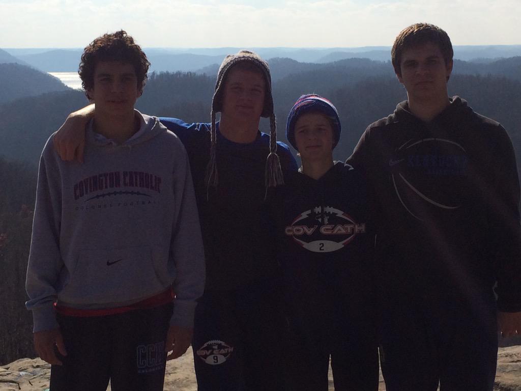 mothiel37's tweet photo. Happy birthday to my boi ryano #VoteSammonsOrDontVoteAtAll #StayTurnt #ocislife #royalfam #flexgame http://t.co/MbhNXJl8FQ