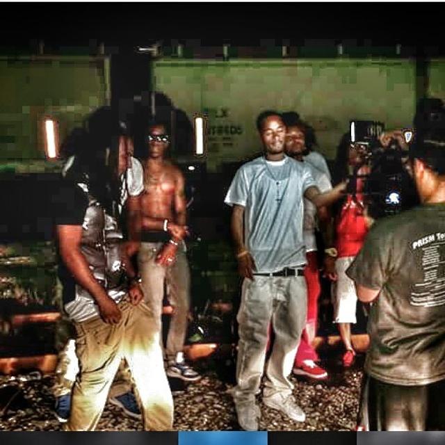 SMBULLETT's tweet photo. #VIDEOSHOOTFOOTAGE 
#IGRIND #WILDLIFESAFARI 
#BODYHEADBANGERZ http://t.co/zoMKWLoczb