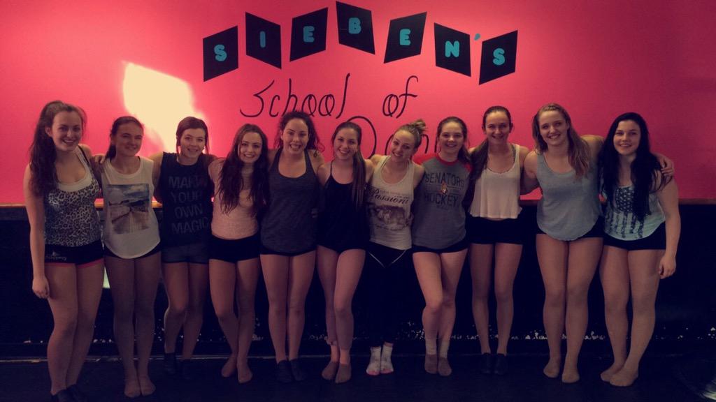 brooklyn_t's tweet photo. Couldn't have asked for a better last practice with these girls 💜💕 Going to miss you all so much #teammagenta #dance http://t.co/rjP8dIfecQ