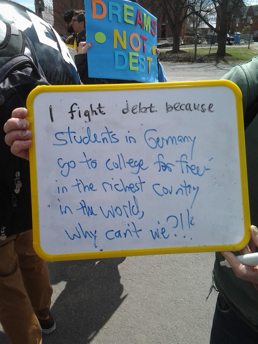 UMassAccAff's tweet photo. #fundthefuture #gotdebt #youarenotaloan #wearenotforprofit
@SenWarren @MassGovernor @RepMcGovern @EdMarkey http://t.co/qij72y0wVZ