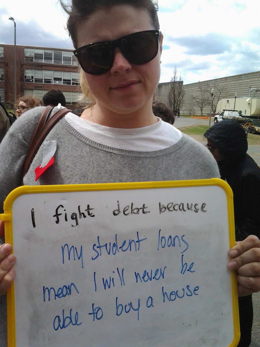 UMassAccAff's tweet photo. #fundthefuture #gotdebt #youarenotaloan #wearenotforprofit
@SenWarren @MassGovernor @RepMcGovern @EdMarkey http://t.co/EVNjcFD54a