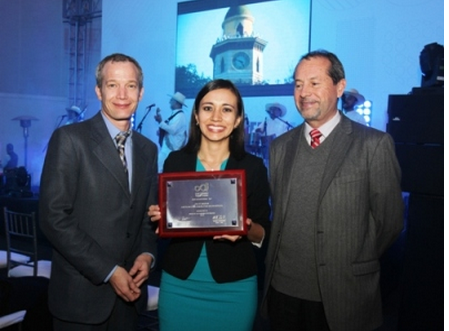 TurismoEc's tweet photo. #Ecuador pionero en Suramérica en adoptar estándar nacional para la sostenibilidad http://t.co/AJODoX2oa2 #ESTC15 http://t.co/2Ki5886zf7