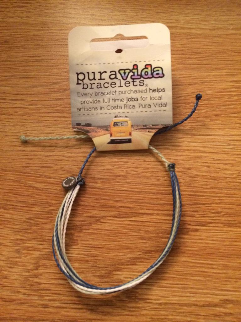 i_amm_sammm's tweet photo. Thanks @QUSOTA for my bracelet for attending the most SOTA meetings! Peace•Love•OT http://t.co/EL3UA6v98N