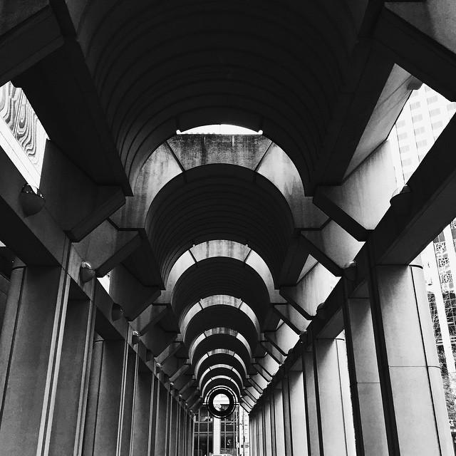 jaysonoertel's tweet photo. Tubular - sometimes you should just look up. #lookingupseries #sanfrancisco #architecture #iphone #igersofsf #VSCOc… http://t.co/Y4WR478Zmz